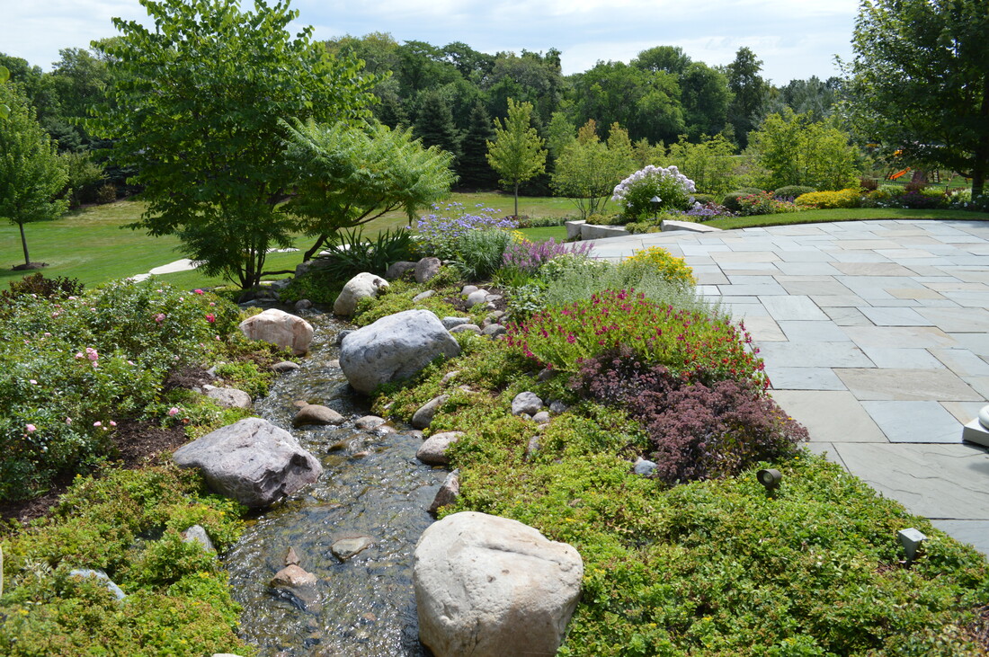 Residential Landscaping | LandscapeDesign Services Downers Grove